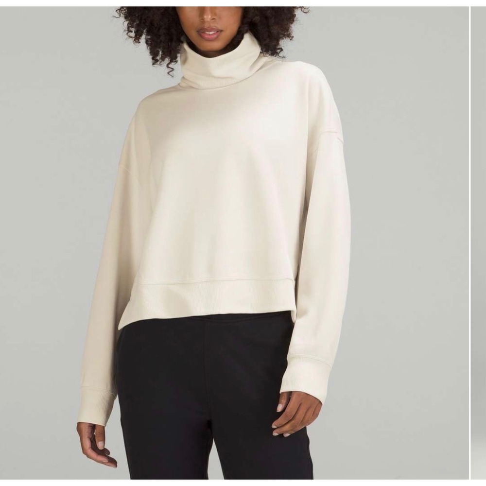 Lululemon Softstreme Turtleneck Pullover Women 12 White Opal Long Sleeve Soft
